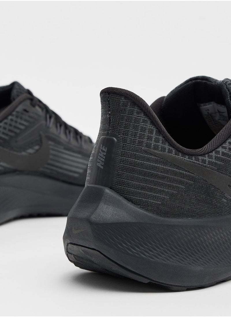 Nike - Air Zoom Pegasus 39 Running Shoes - Image 1