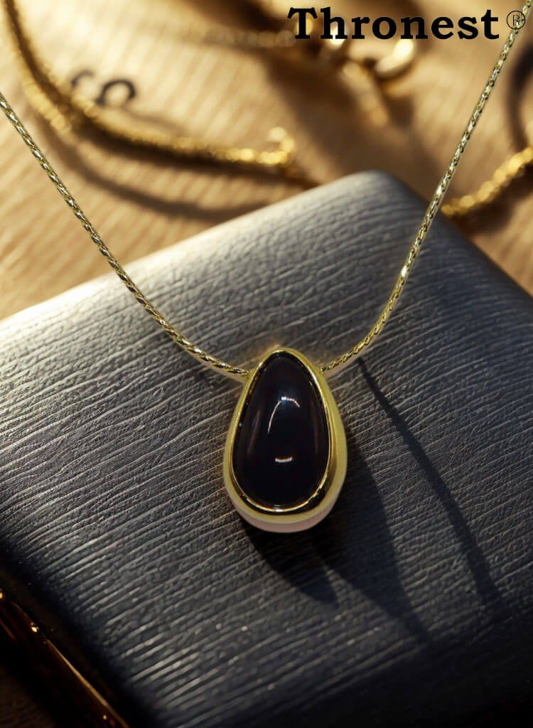 عرش قلادة زركون أنيقة مطلية بالذهب عيار 18 قيراطًا ， قلادة أنيقة مطلية بالذهب للنساء...قلادة زركونيا مكعبة فاخرة هدية للزفاف والحفلات والملابس اليومية - Image 2