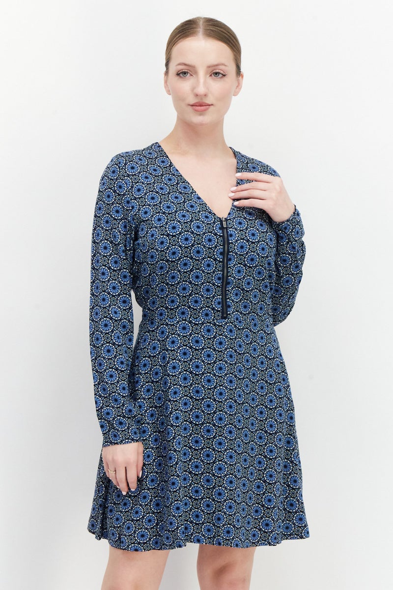 Pepe Jeans Women Floral Print Casual Mini Dress, Navy Combo - Image 1