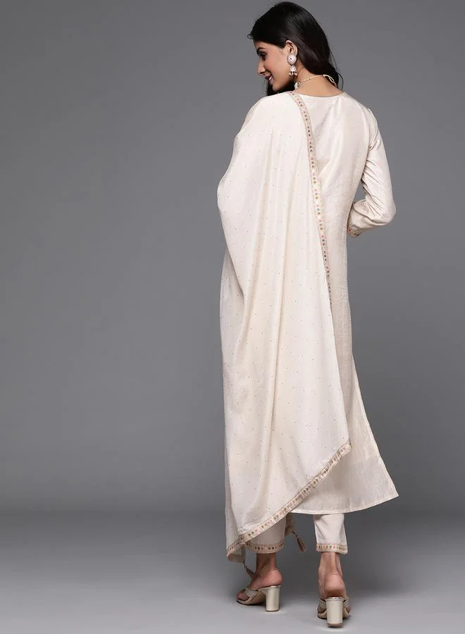 Libas Silk Blend Zari Work Kurta and Solid Trouser with Chiffon Embellished Dupatta Set by Styli