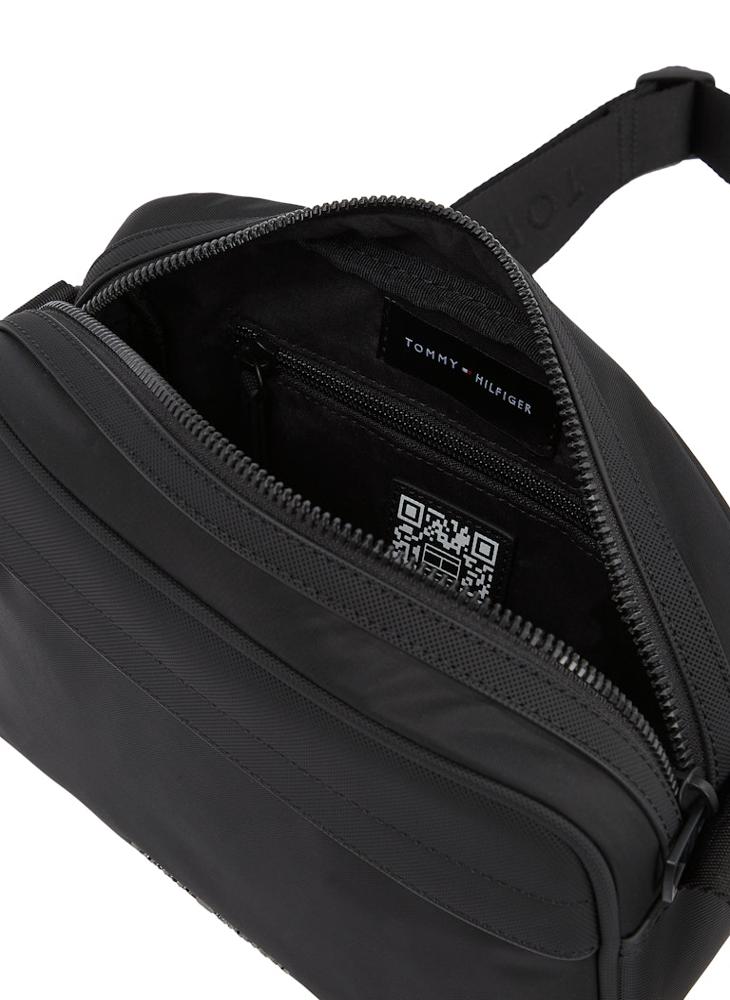 TOMMY HILFIGER REPREVE CAMERA BAG  - Image 4