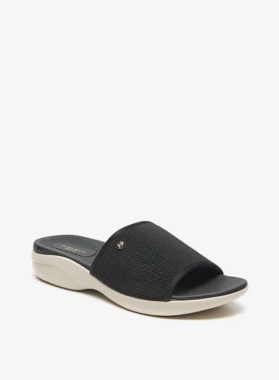 فلورا بيلا من شو إكسبرس Textured Slip-On Flatform Sandals