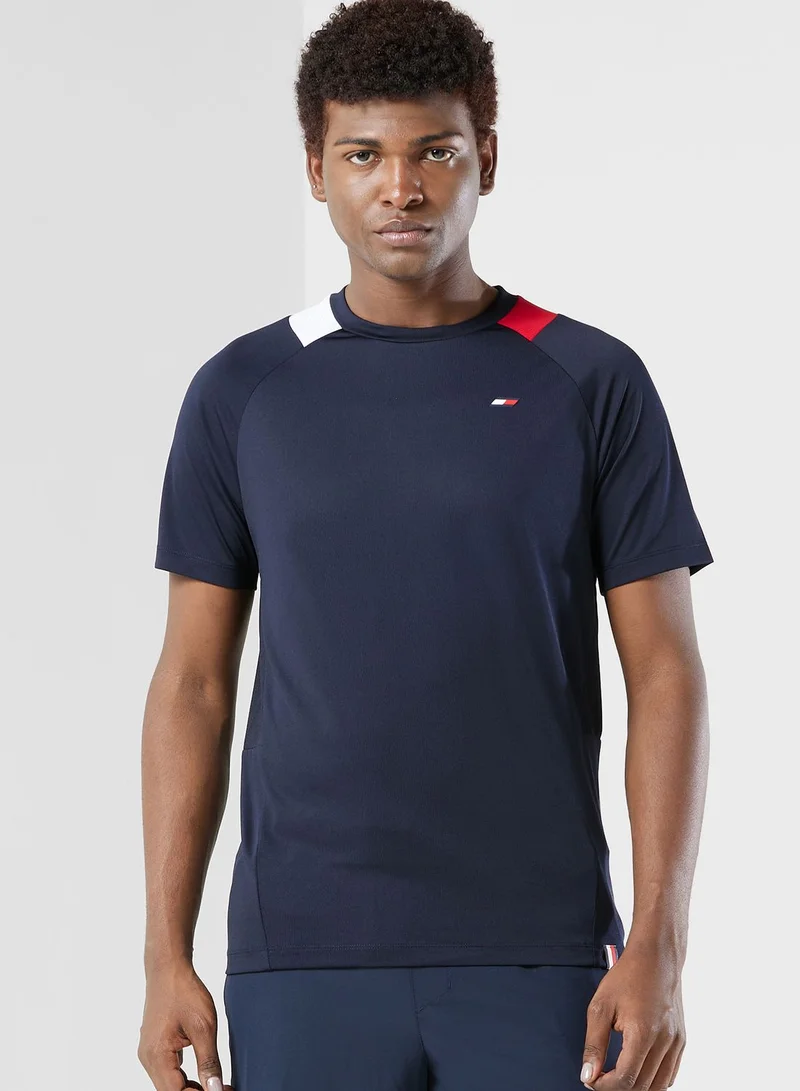 TOMMY HILFIGER Logo Crew Neck T-Shirt