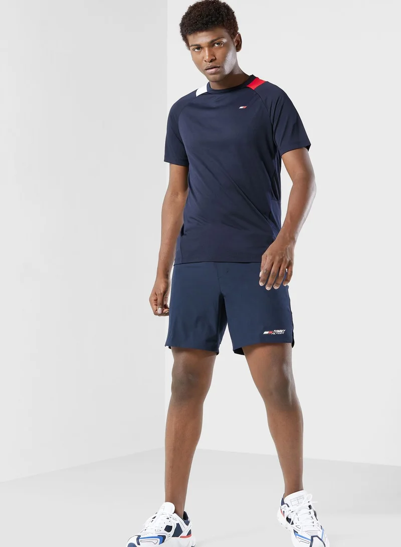 TOMMY HILFIGER Logo Crew Neck T-Shirt