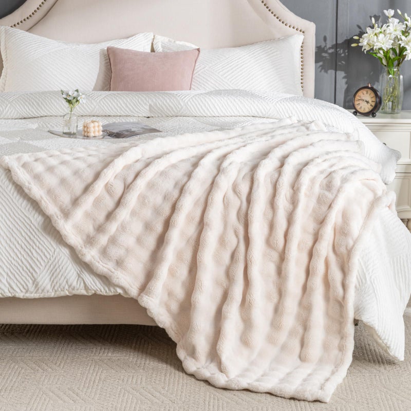 Jungle Star Off White Faux Fur Throw Blanket for Couch, Soft Fluffy Bubble Blanket for Bed Sofa, Thick Warm Plush Fuzzy Rabbit Fur Blanket for Fall and Winter, 50"X 60" - Image 3