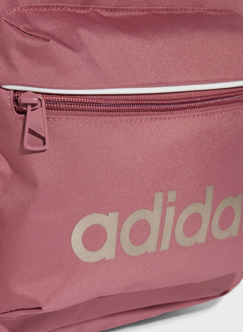 adidas حقيبة ظهر أساسية مزينة بشعار