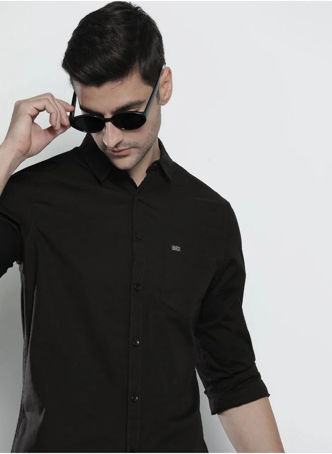 The Indian Garage Co Men Slim Fit Solid Full Sleeves Spread Collar Casual Shirt