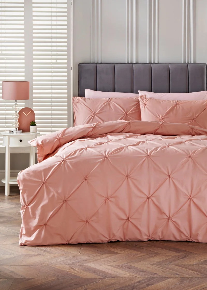 Matalan Pink Pinch Pleat Duvet Set
