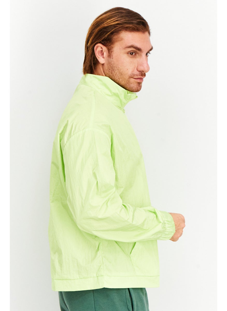 Men Solid Wind Breaker Jacket, Yellow Green - pzsku/ZA22FC3D488C15778F18DZ/45/_/1737641472/a8759231-598b-42b6-a07e-c9b20568b1df