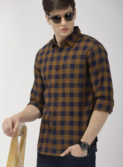 The Indian Garage Co Men Slim Fit Checkered Full Sleeves Cutaway Collar Casual Shirt