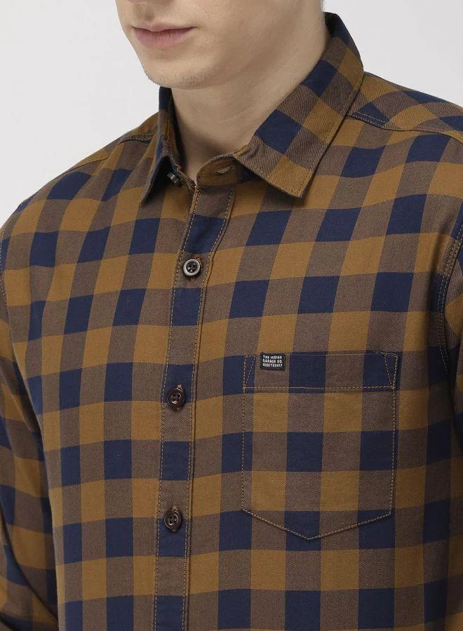 شركة المرآب الهندية Men Slim Fit Checkered Full Sleeves Cutaway Collar Casual Shirt