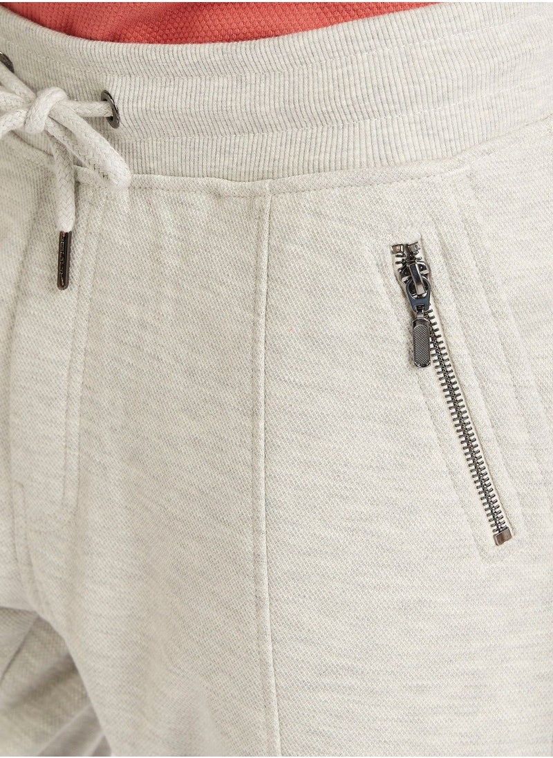 Iconic Iconic Textured Joggers with Drawstring Closure and Pockets  - Image 3