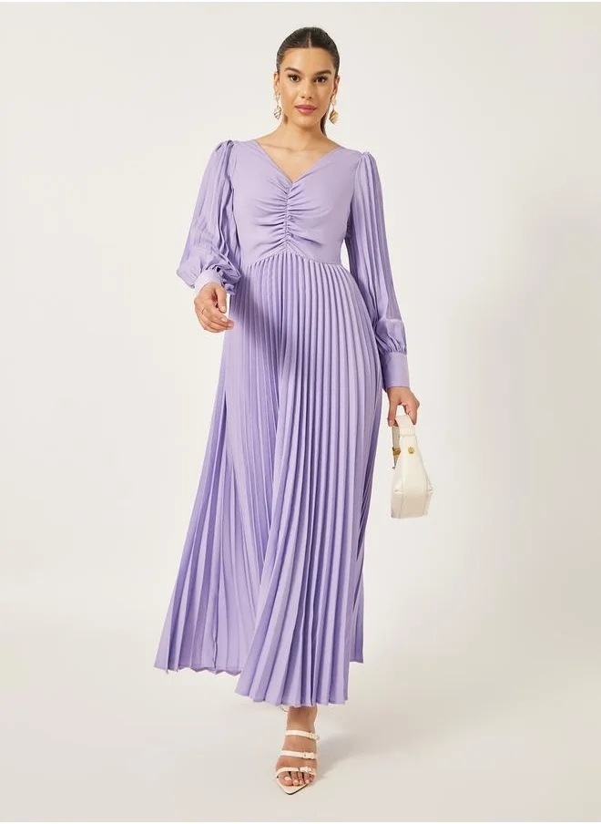 Styli Pleated Balloon Sleeve Ruched Detail A-Line Maxi Dress