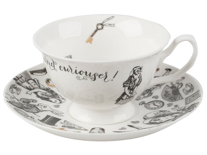 VA Alice in Wonderland Cup and Saucer 210 ml 7 fl oz
