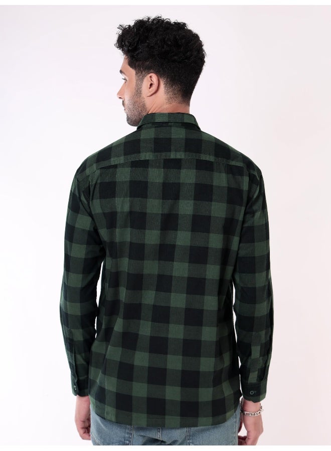 Beyoung Dark Green  Checked Shirt for Men  - Image 3