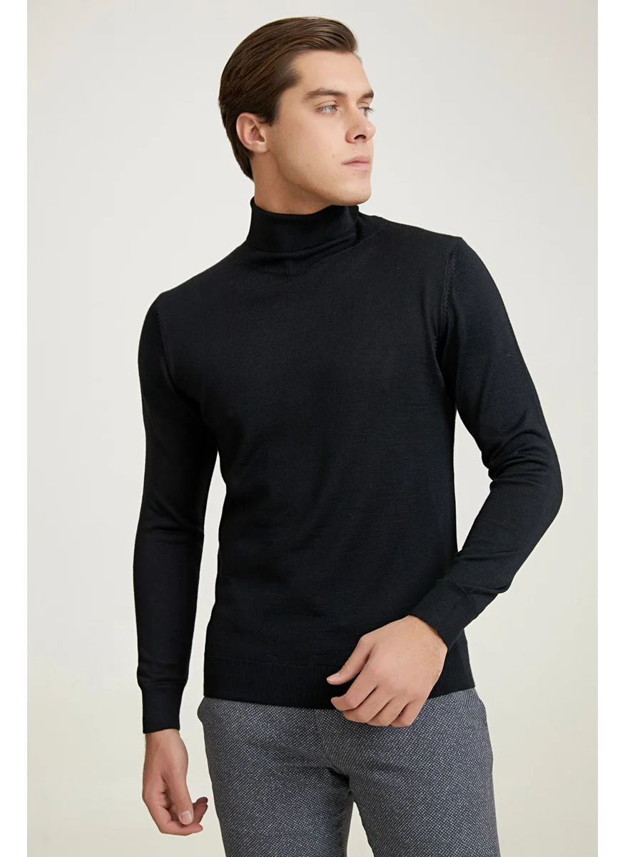 D'S DAMAT Regular Fit Black Plain Knitted Sweater 9HF060632007D