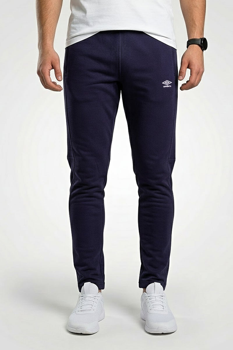 umbro Men Sportswear Fit Club Training Sweatpants, Navy - Image 1