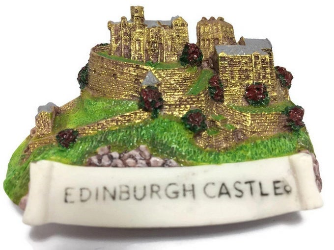TINY 3 EDINBURGH CASTLE SCOTLAND MAGNET MINIATURE HAND MADE RESIN 3D EUROPE LANDMARK TOURIST ATTRACTION DECORATIVE REFRIGERATOR FRIDGE MAGNETS DCOR COLLECTIBLE TRAVELER SOUVENIRS GIFTS