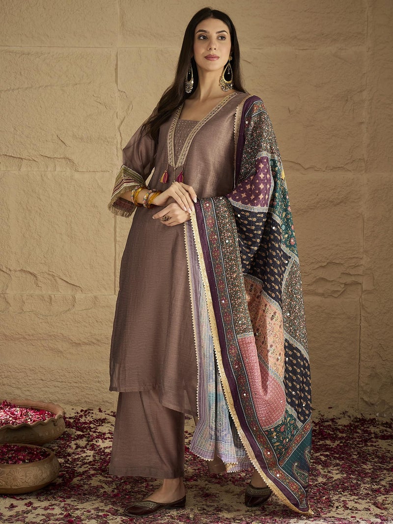 Varanga Women Chic Brown Shimmer Kurta Set With Lace Detailing, Paired With Solid Ankle-Length Trousers And Printed Dupatta - Image 3