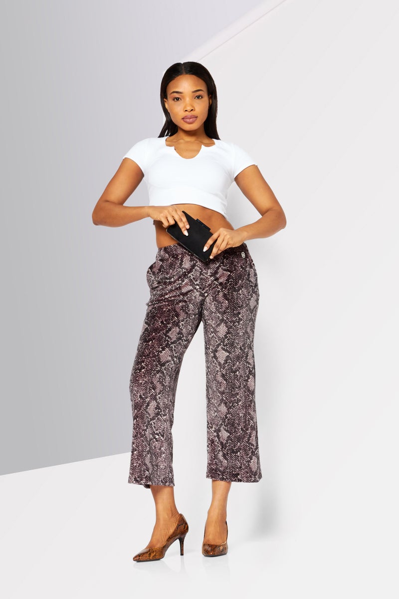 Michael Kors Women High Rise Allover Print Pant, Multicolor - Image 2