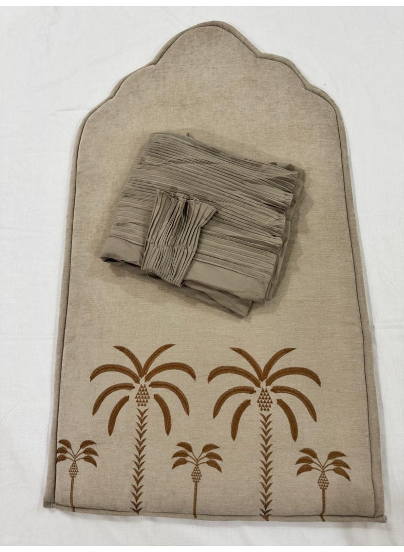 برايدس طقم سجادة صلاه مع شرشف صلاه بكسرات ملكي - Image 2