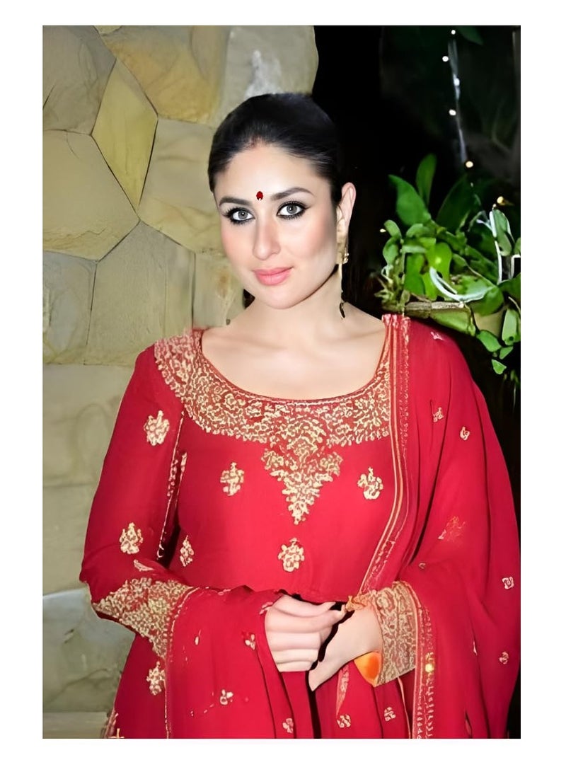 مملكة الإكسسوارات مجموعة ملصقات بيندي فاخرة من أكسسواريز كينغدوم | ملصقات بيندي قابلة لإعادة الاستخدام، لطيفة على البشرة للنساء والفتيات | ملصقات بيندي لجميع المناسبات | عبوة من 3 ملصقات - Image 2