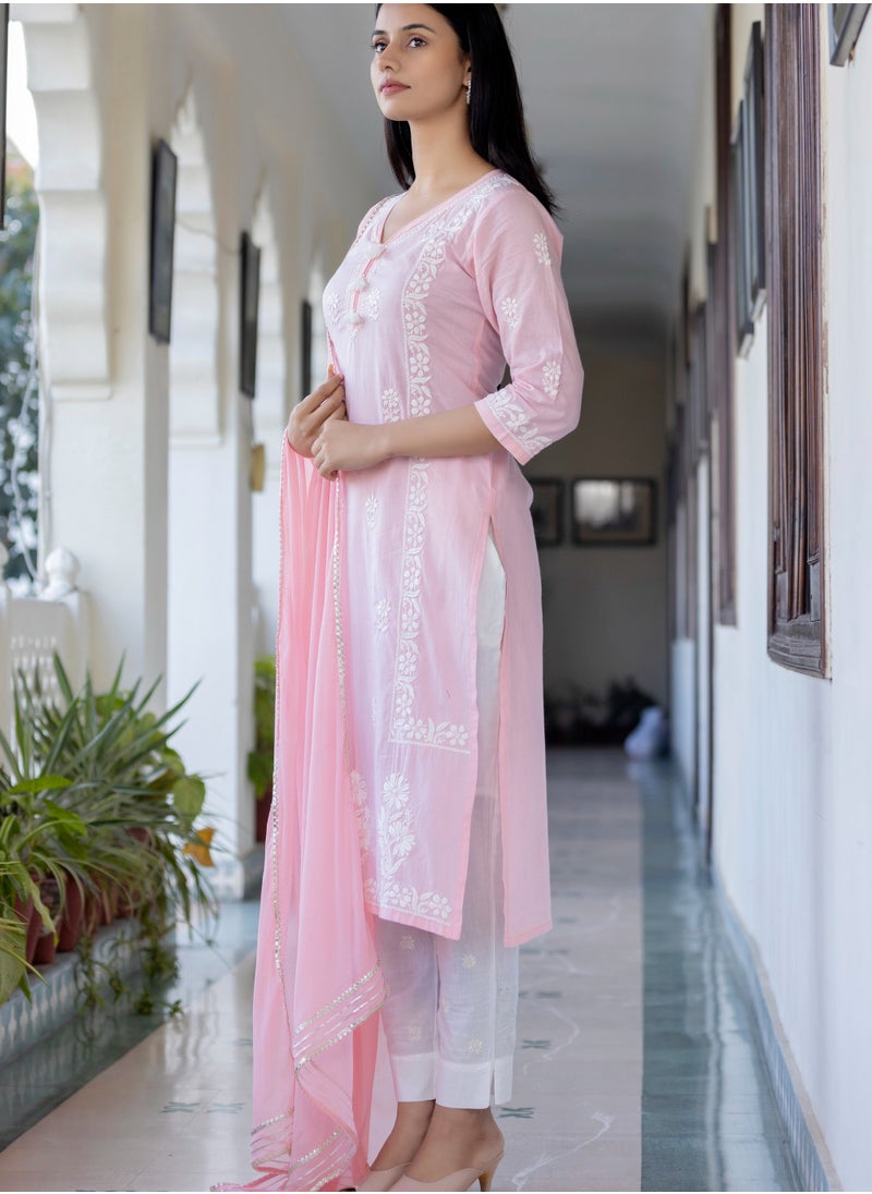 Elegant Pink Cotton Hand Embroidered Chikankari Suit Set for Women - pzsku/ZA23B77CE332FF2AB80DEZ/45/_/1739435487/226c0be6-0a1e-4b62-8b97-2180dcf29a26