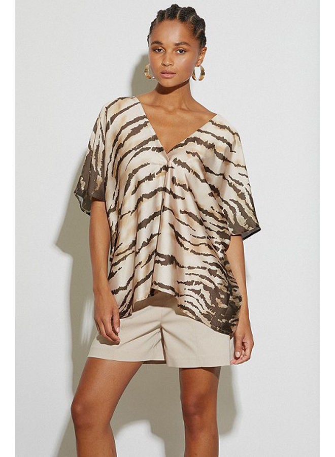 BSB Satin printed blouse - Image 2