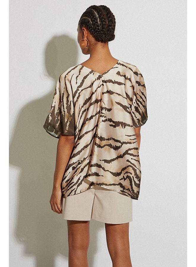 BSB Satin printed blouse - Image 4