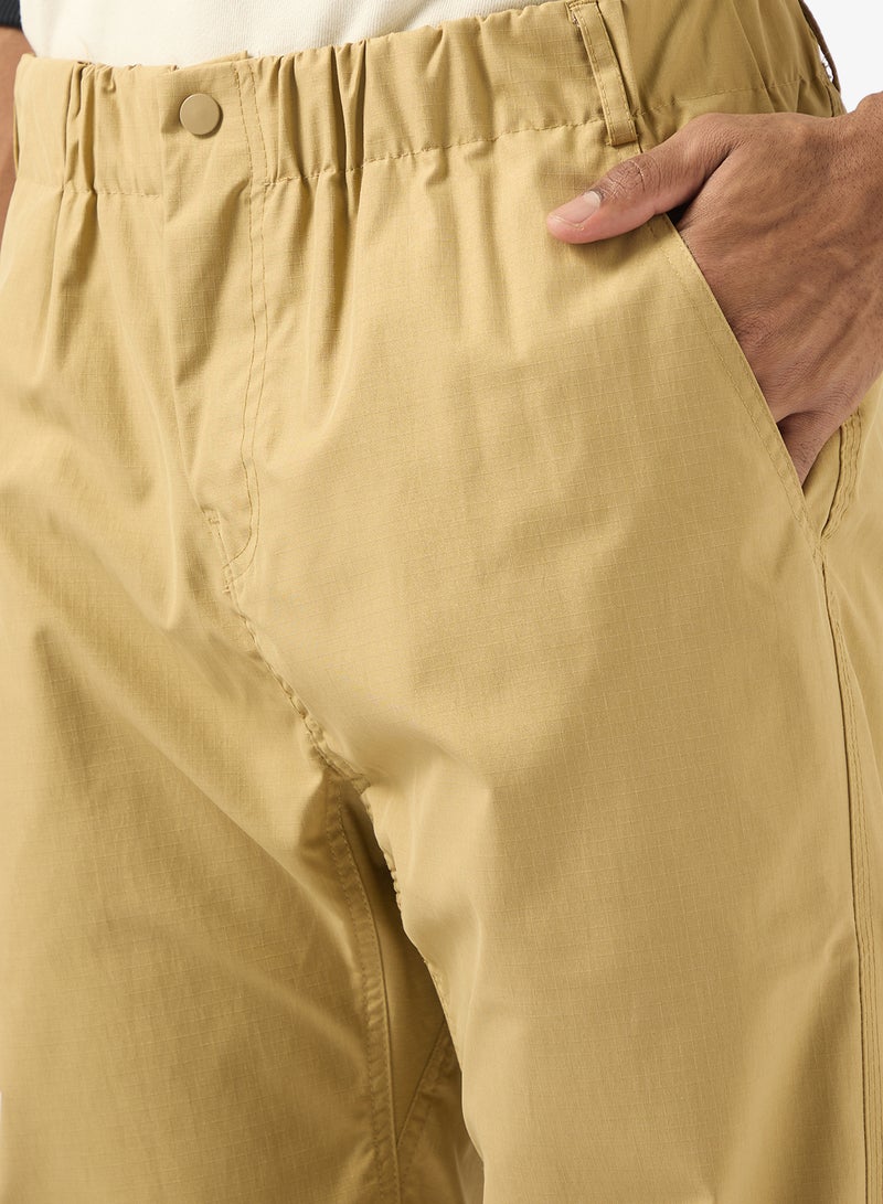 سفنتي فايف بنطلون بقصة مريحة بتصميم شعار - Image 4