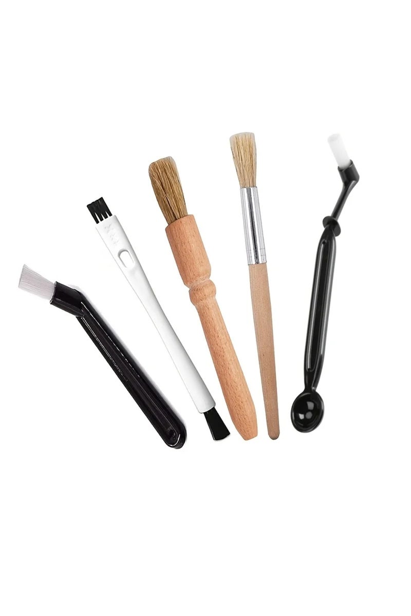 مجموعة فرش قهوة مكونة من 5 قطع، تتضمن فرشاة تنظيف ماكينة طحن القهوة الخشبية وفرشاة أخرى.