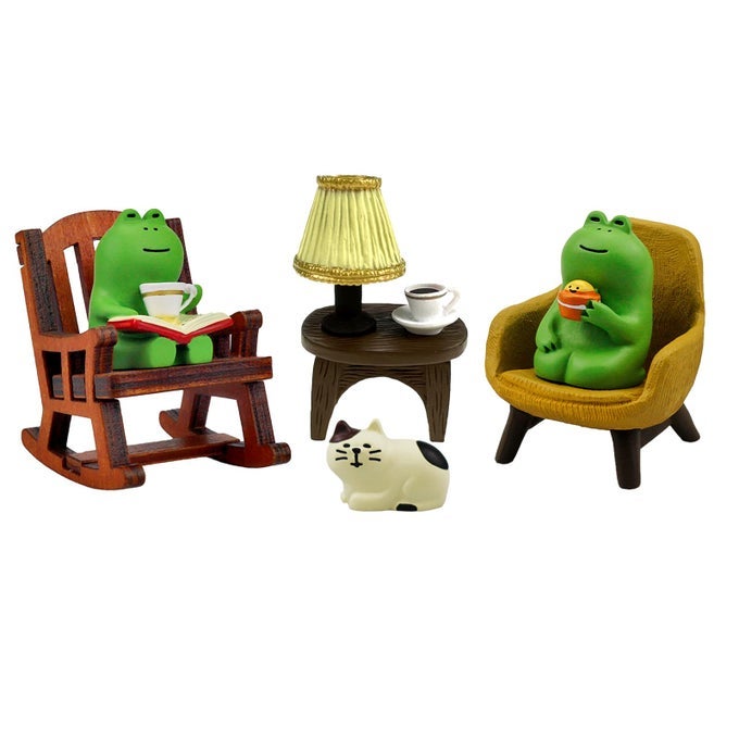 Miniature Frog Figurines Statue Adorable Frog Collectibles for Desk and Bedroom Decor Perfect Indoor Home Decorations and Gifts