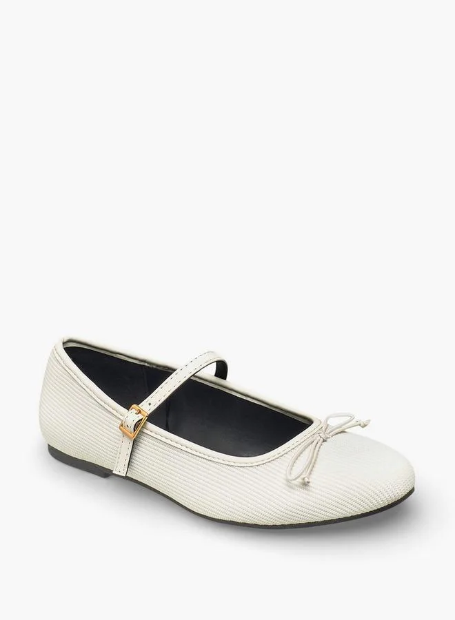 سيليست Women Buckle Closure Mary Jane Shoes