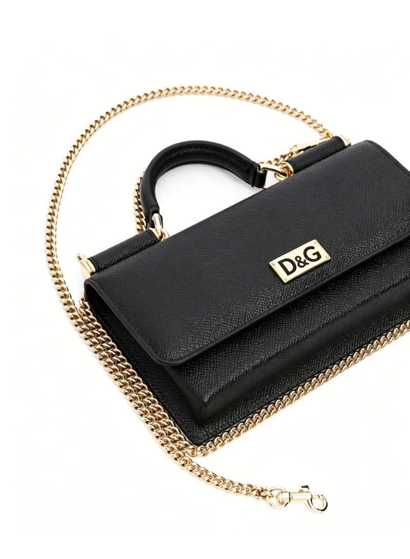دي آند جي Dolce & Gabbana Dauphine ميني توت حقيبة | D & G علامة مخطوطة حقيبة يد من جلد العجل مع حزام سلاسل قابل للإزالة ، حفلات مسائية رائعة سلاسل فتاة - Image 3