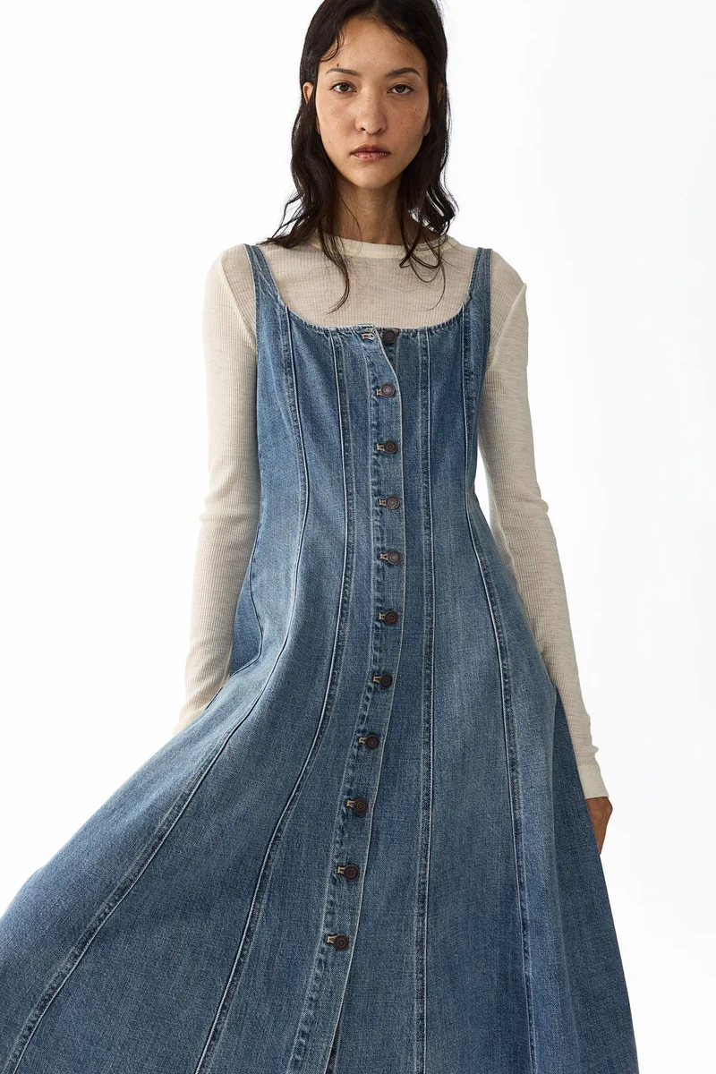 H&M Button-front denim dress