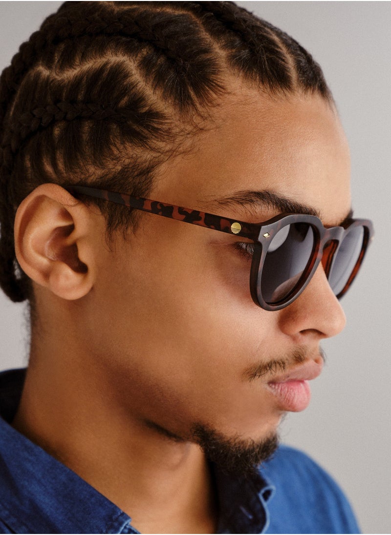Solarized VINTAGE ROUND Luxury Sunglasses for Men & Women – High Quality Designer Eyewear, UV Protection, Stylish Frames, Timeless Elegance, and Fashionable Eye Shades  - Image 2
