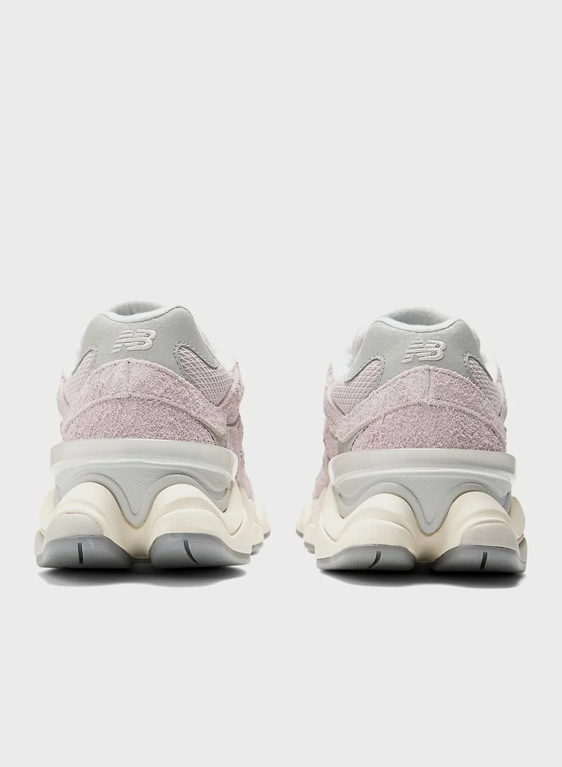 New Balance 9060 Low Top Sneakers