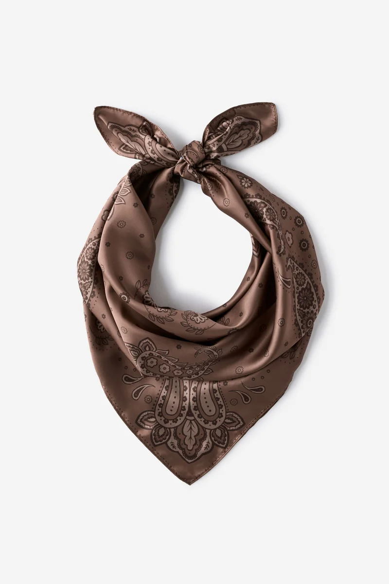 روبي Knot Your Everyday Square Scarf