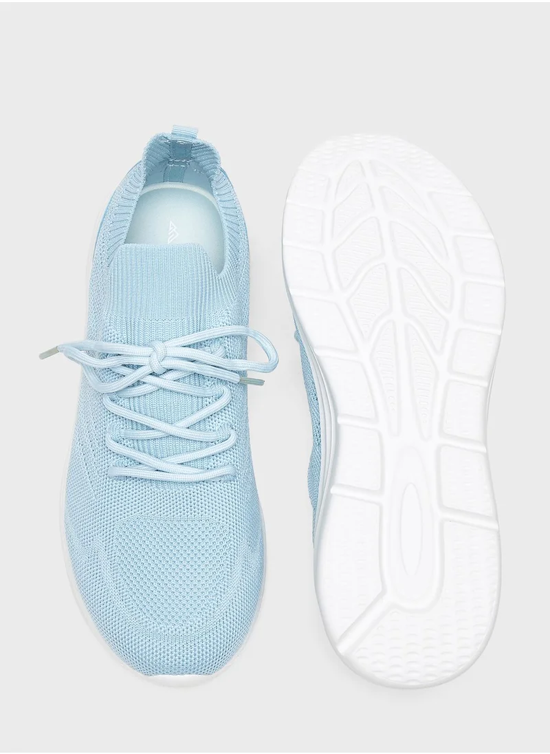 شو اكسبرس Lace Up Low Top Sneakers