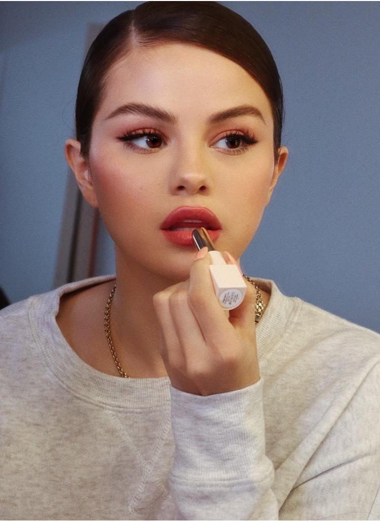 Rare Beauty - Rare Beauty by Selena Gomez With Gratitude Dewy Lip Balm Thankful 2.8g - Image 1