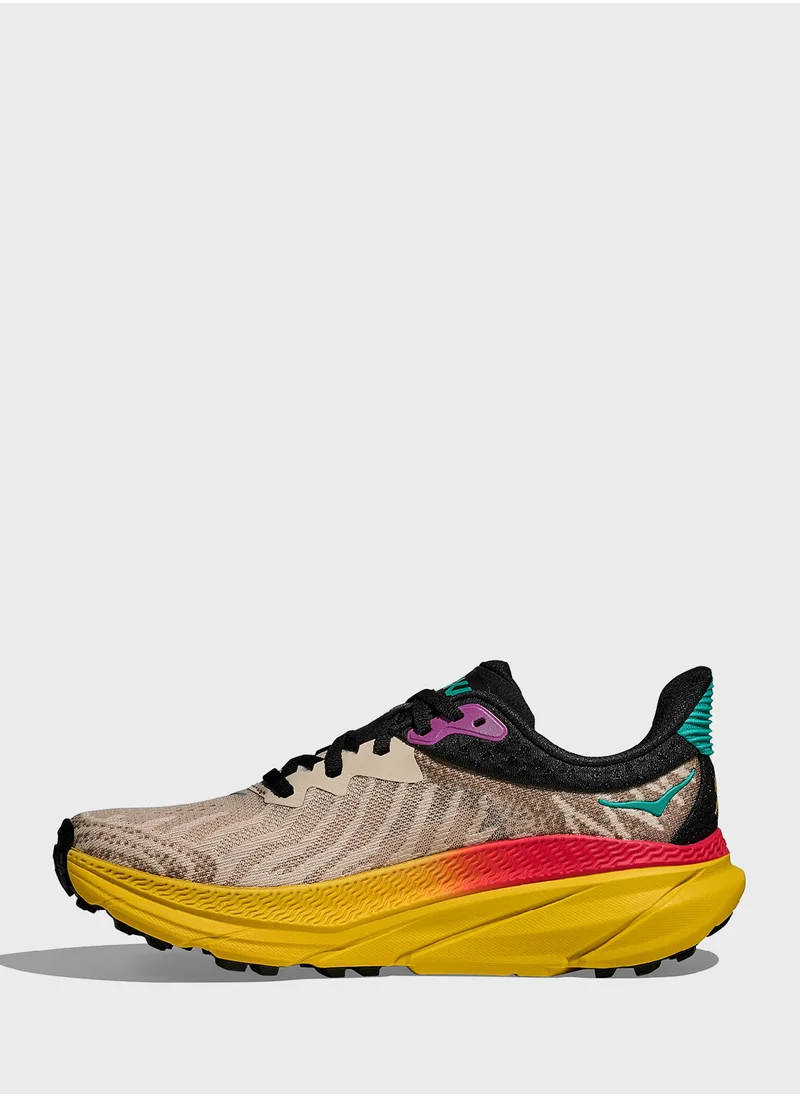 Hoka Challenger 7