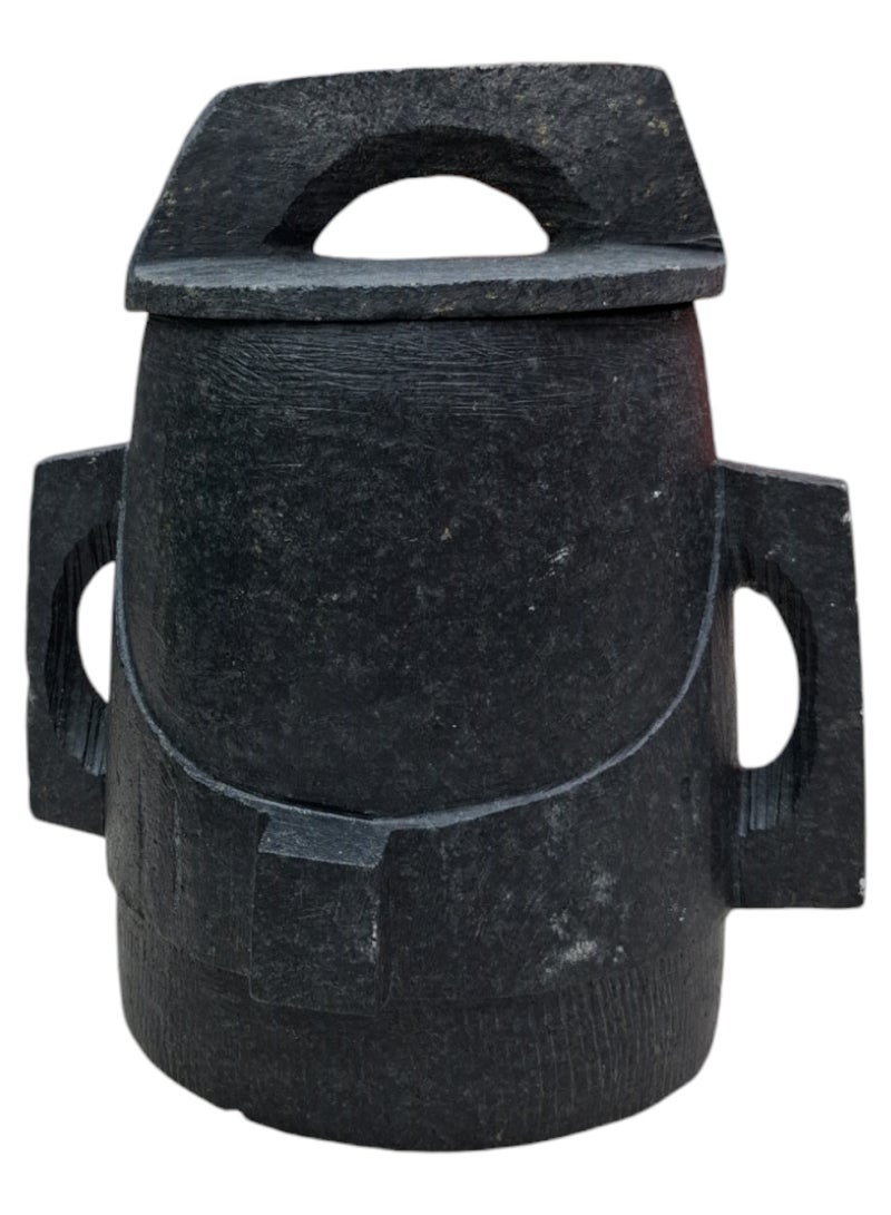 وعاء طهي مع الغطاء مصنوع يدويا من الحجر جاهز للإستخدام - Image 2