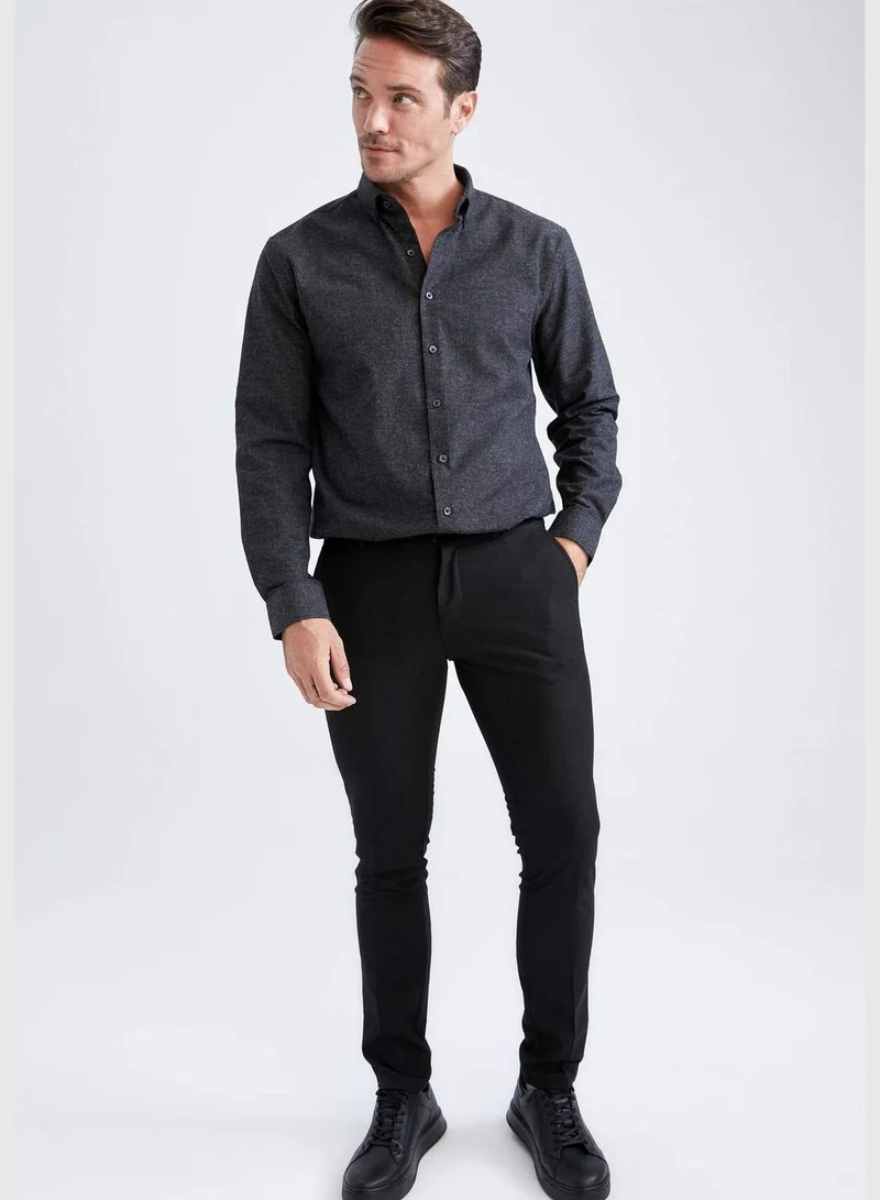 ديفاكتو Man Woven Trousers