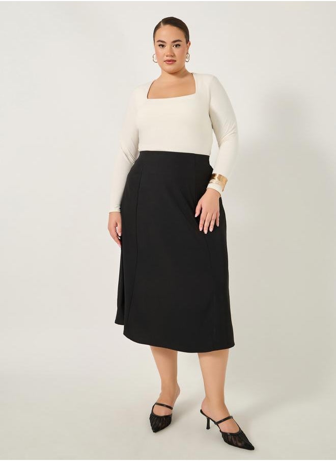 Styli Plus Size Solid High Rise A-Line Midi Skirt  - Image 1