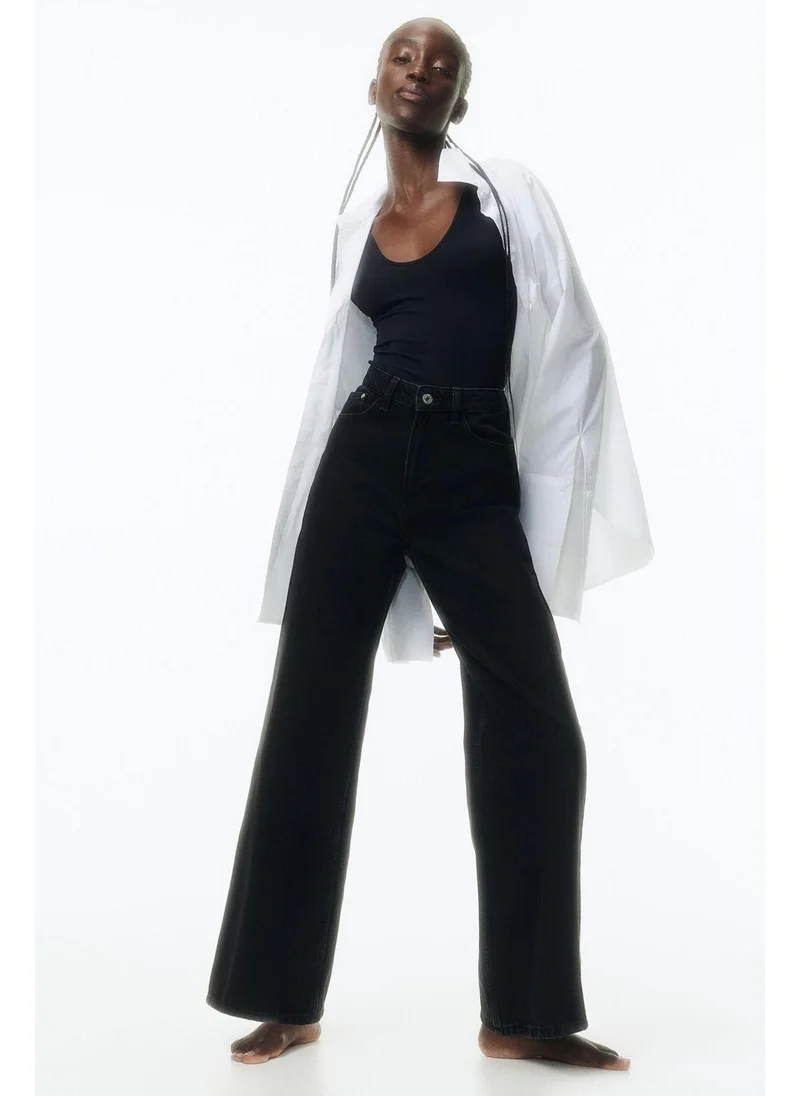 H&M Casual Relaxed Fit jeans
