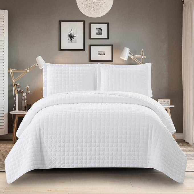 PLUSH VELVET KING SIZE QUILT VELVET WHITE 110X96 INCHES COVERLET 3PC SET OVERSIZED LUXURY 100 VELVET QUILT KING WHITE