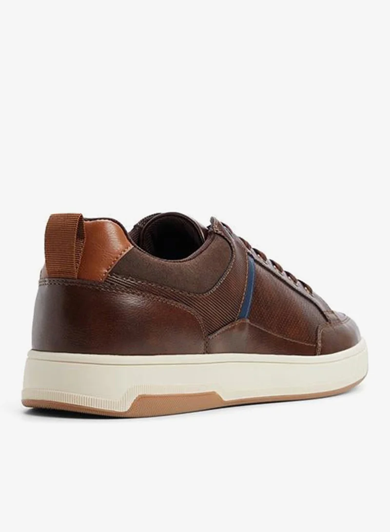 كول ات سبرنج Booster Men's Brown Low Top Sneaker