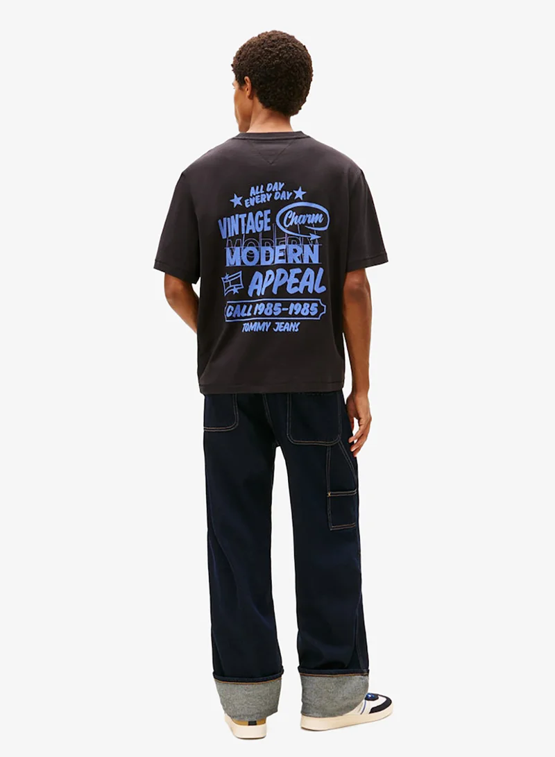 تومي جينز 90S Graffiti Crew Neck T-Shirt