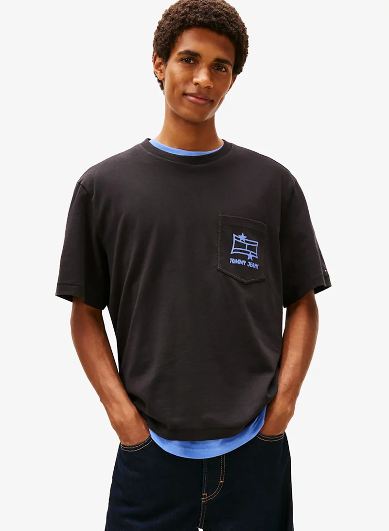 تومي جينز 90S Graffiti Crew Neck T-Shirt