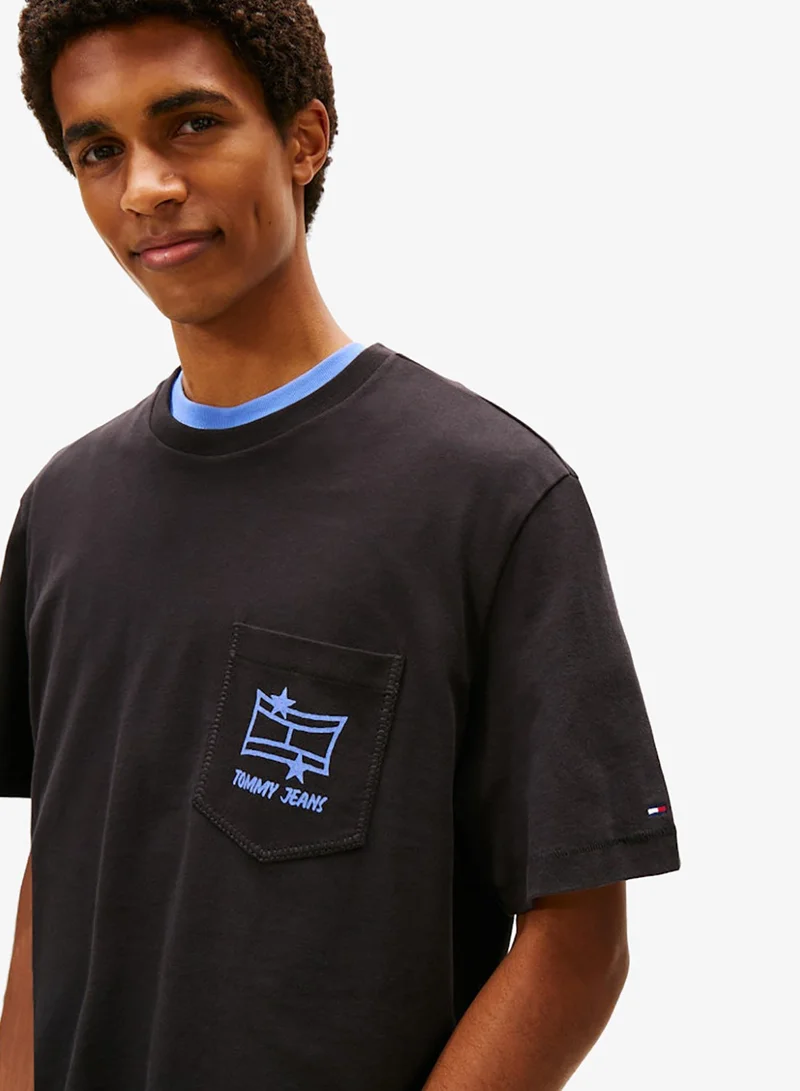 TOMMY JEANS 90S Graffiti Crew Neck T-Shirt